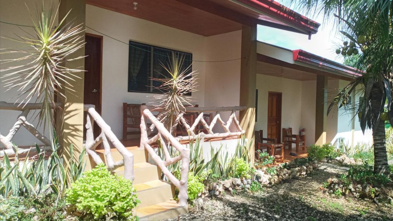 Casa James Apartment, Rooms , Pool And Restaurant Đảo Đảo Siquijor Ngoại thất bức ảnh
