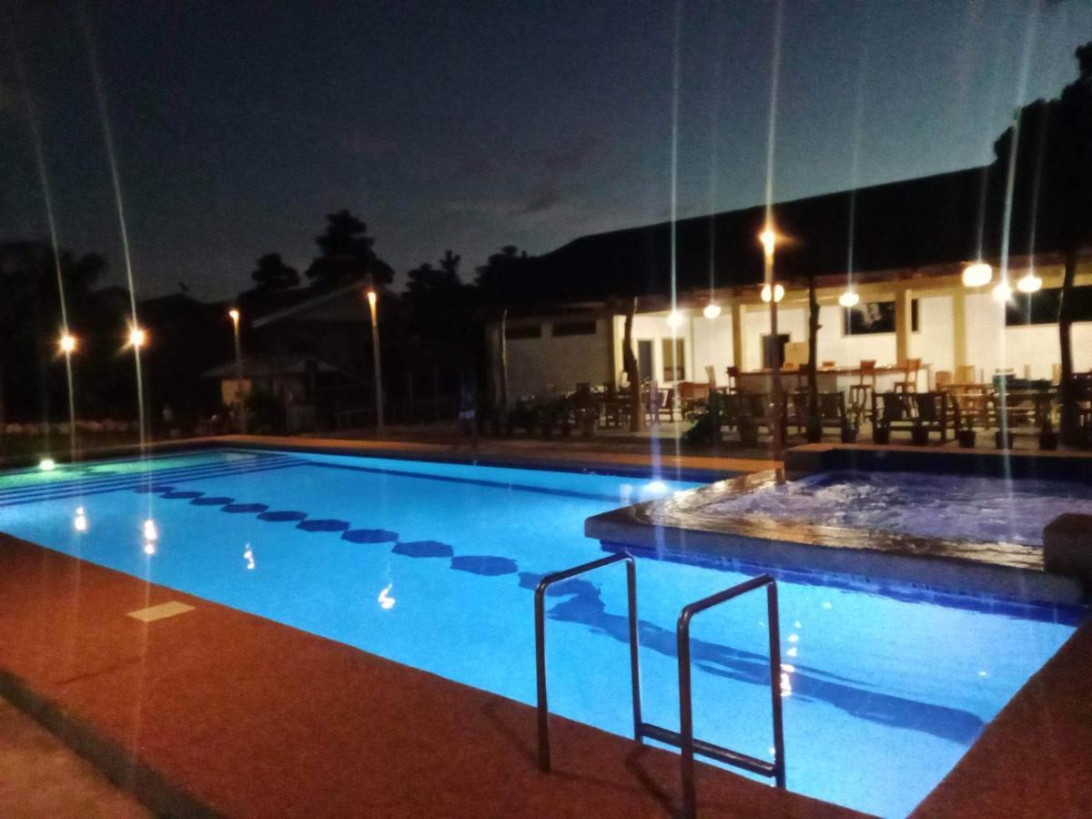 Casa James Apartment, Rooms , Pool And Restaurant Đảo Đảo Siquijor Ngoại thất bức ảnh