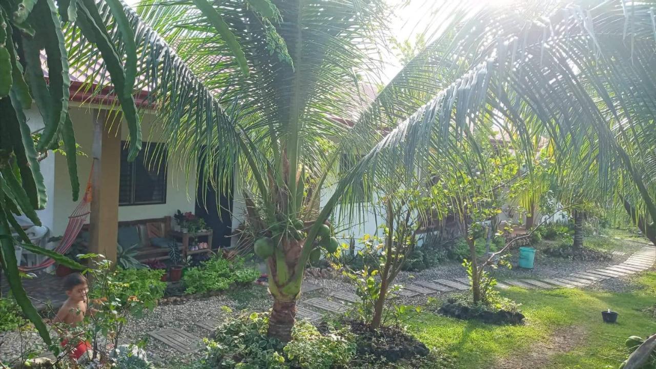 Casa James Apartment, Rooms , Pool And Restaurant Đảo Đảo Siquijor Ngoại thất bức ảnh